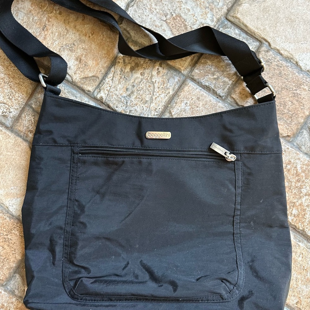 Baggallini Black Crossbody Bag